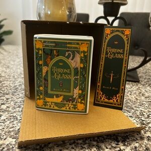 Throne of Glass Bookpot with Bookmark